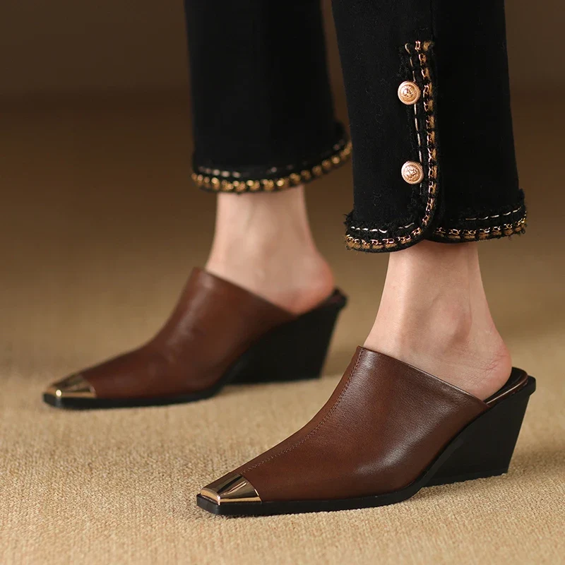 2025 New Ladies Genuine Leather Metal Head Mules Fashion Med Chunky Heels Summer Wedges Slippers Women Casual Office Shoes Woman