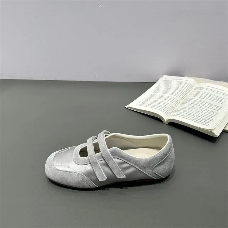 2026 Spring Autumn Women's Mary Janes | French Style Canvas Slip-on Flats | Wide Toe Box Velcro Soft Sole Casual Shoes