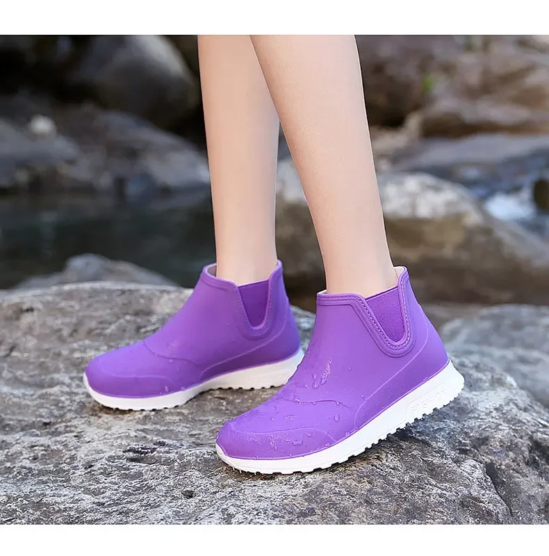 Fashionable Winter Short Ankle Women's Rain Boots Waterproof Slip Resistant Car Wash Shoes Adult Fleece Lined PVC Ladies Footwea