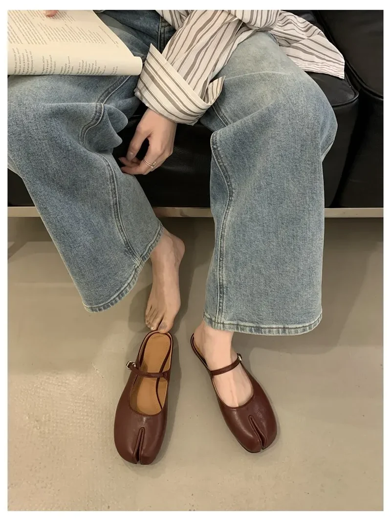 Women Tabi Ninja Slippers Brand Mules Soft Microfiber Comfy Flats Fashion Split Toe Slides Casual Loafer Shallow Ballerina Mujer