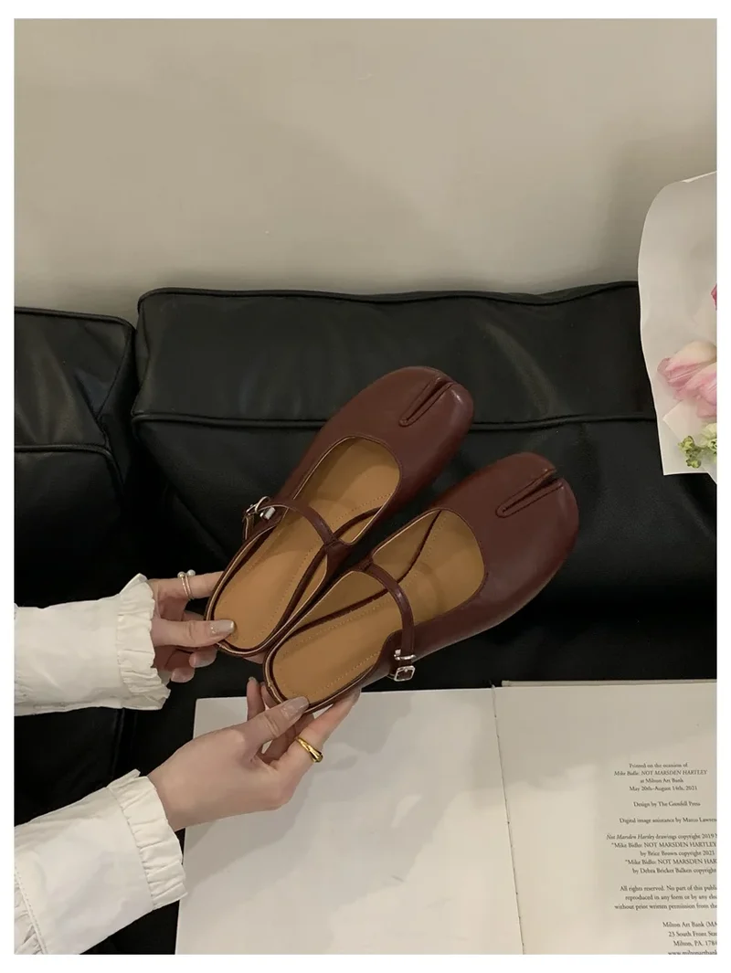 Women Tabi Ninja Slippers Brand Mules Soft Microfiber Comfy Flats Fashion Split Toe Slides Casual Loafer Shallow Ballerina Mujer