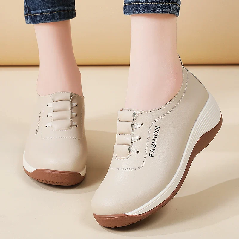 New women's 43 casual shoes, 100% genuine leather breathable and fashionable leather shoes for walking