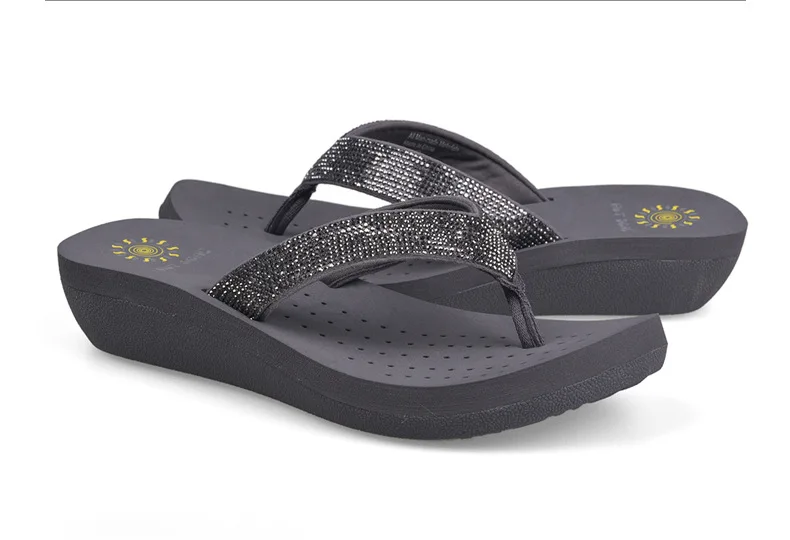 Best Selling Womens Slides Quality Rhinestone Slope Heel Flip-flops Non-slip Elastic Insoles Korean Fashion Summer Sandals