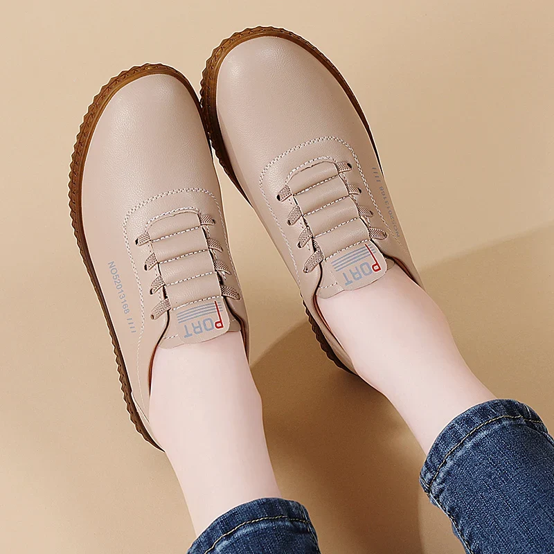 100% cowhide Women's Leather shoes New large size casual sports shoes Fashion Lightness Women's vulcanized shoes sneakers