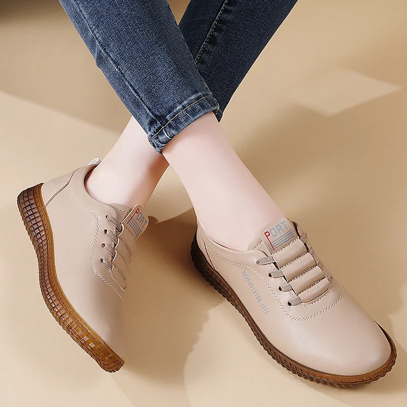 100% cowhide Women's Leather shoes New large size casual sports shoes Fashion Lightness Women's vulcanized shoes sneakers
