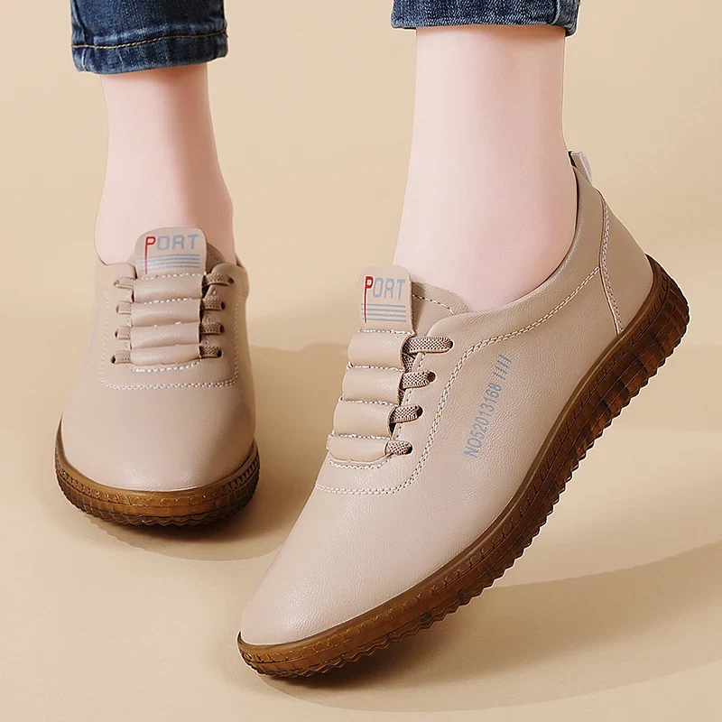 100% cowhide Women's Leather shoes New large size casual sports shoes Fashion Lightness Women's vulcanized shoes sneakers