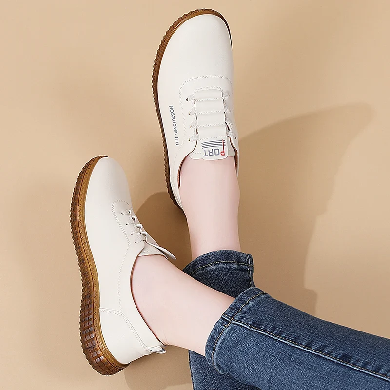100% cowhide Women's Leather shoes New large size casual sports shoes Fashion Lightness Women's vulcanized shoes sneakers