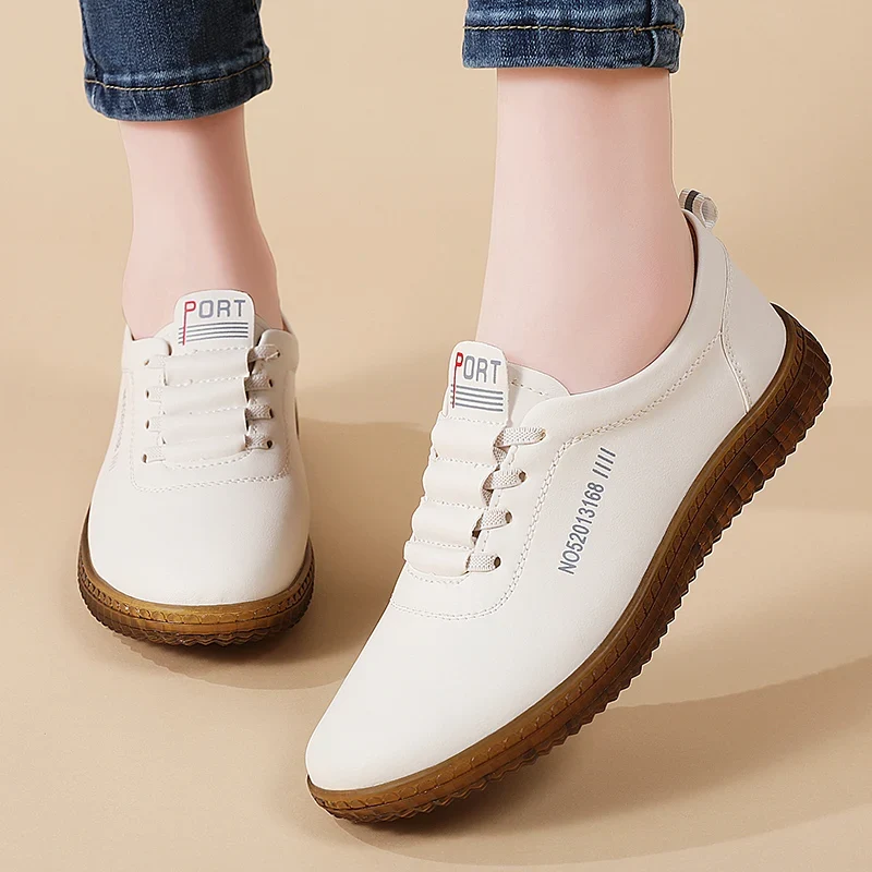 100% cowhide Women's Leather shoes New large size casual sports shoes Fashion Lightness Women's vulcanized shoes sneakers