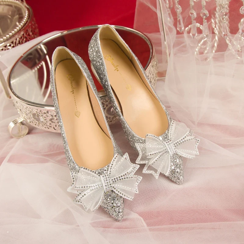 Crystal Butterfly-knot Flat Wedding Shoes Slip Shoes Women Shiny Gold Silver Bridal Shoes Beaded Flat Heels Med (3cm-5cm)