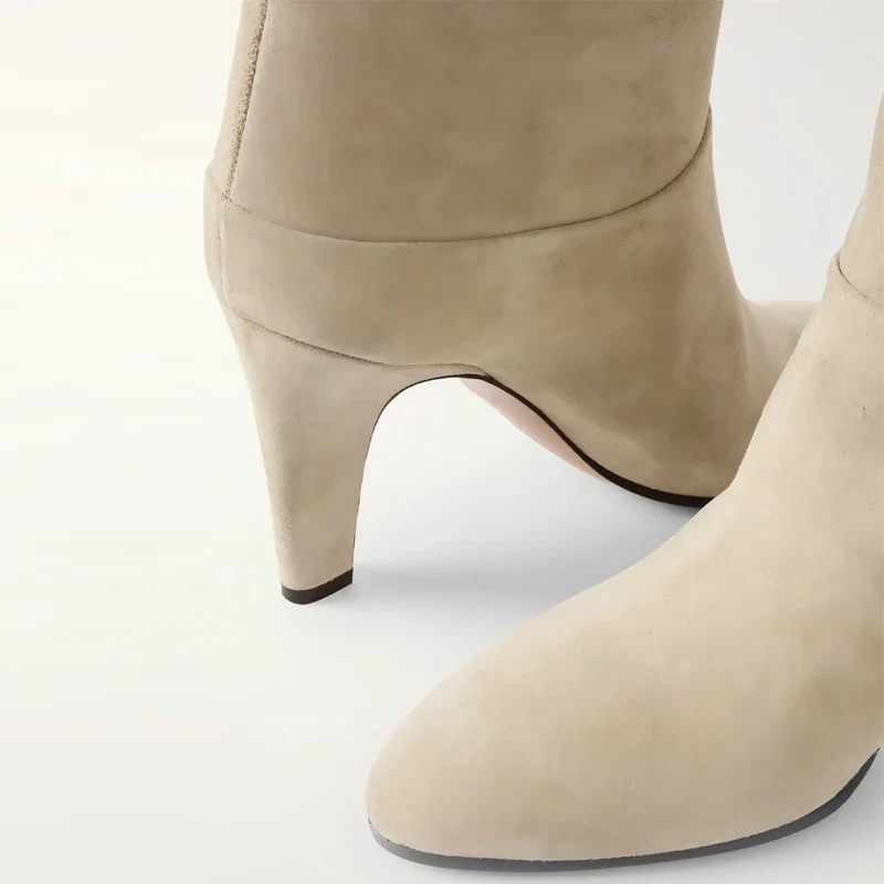 Autumn and Winter Women's Thick High-heeled Knee High Boots, Round Headed Cowhide Suede Fashionable Women's Plus Size Boots