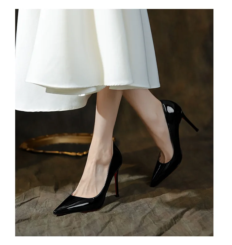 High Heels Women's Stiletto Patent Leather Internet Celebrity Pointed Large Size Small Size Professional Shoes