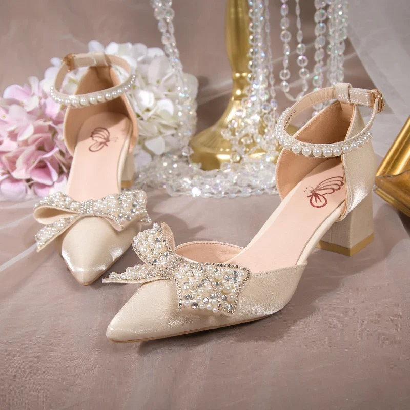Maogu 2023 Pearl Bowtie Ankle Strap High Heels Shoes Woman Beige Red Bling Crystal Wedding Shoes Elegant Med Heels Women's Pumps