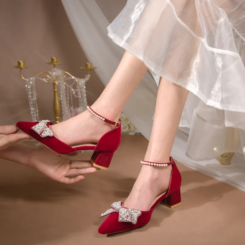 Maogu 2023 Pearl Bowtie Ankle Strap High Heels Shoes Woman Beige Red Bling Crystal Wedding Shoes Elegant Med Heels Women's Pumps