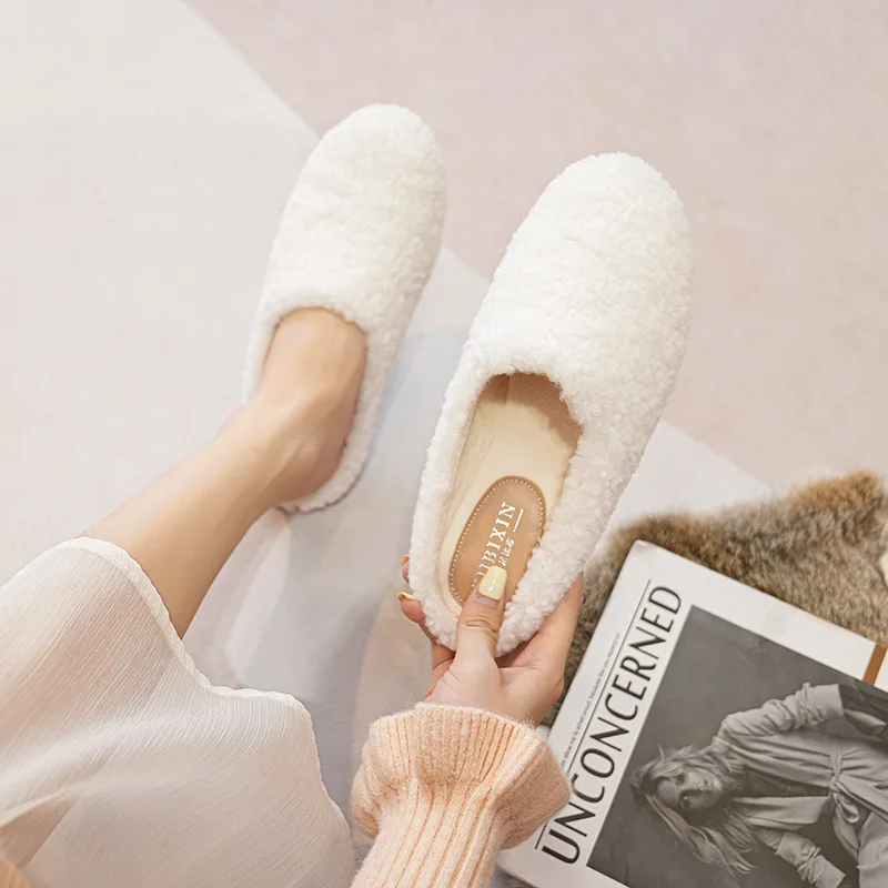Big Size 43 Women Lambswool Slippers Winter Sheep Fur Shoes Ladies Flat Cotton Slides Home Pantuflas Daily Slip On Furry Mules