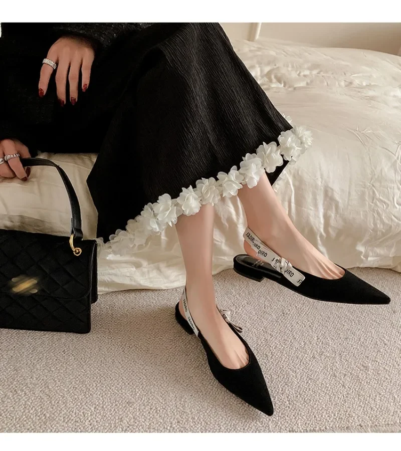 2025 New Fashionable Pointed-toe Buckle Solid Color High-heeled Sandals for Women in Spring and summer Luxury Shoes