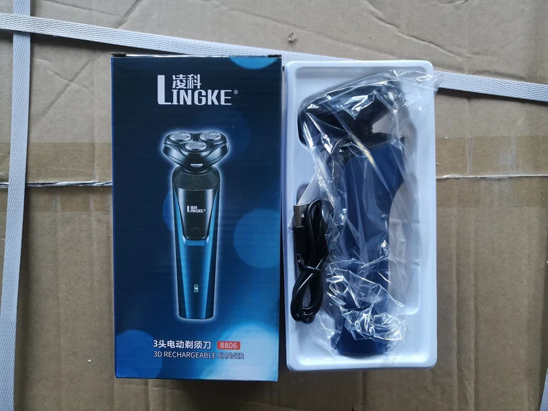 110V-220V Lingke 8806 three-head body washing Shaver USB charging electric men's Shaver charging