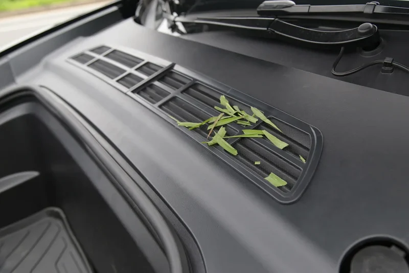 Insect-proof Net For Tesla Model Y/3/3+ Front Trunk Air-conditioning Cover Intake Grille Clean Air Inlet Protective Accessories
