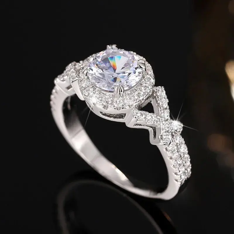 Q525 Women's White Gold Diamond Engagement Ring Round Brilliant Cut Natural G Color Halo Design