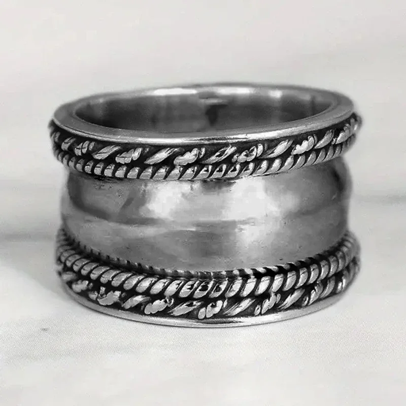 H348 Stainless Steel Wedding Band Classic Unisex Ring Plain Design For Wedding Occasion