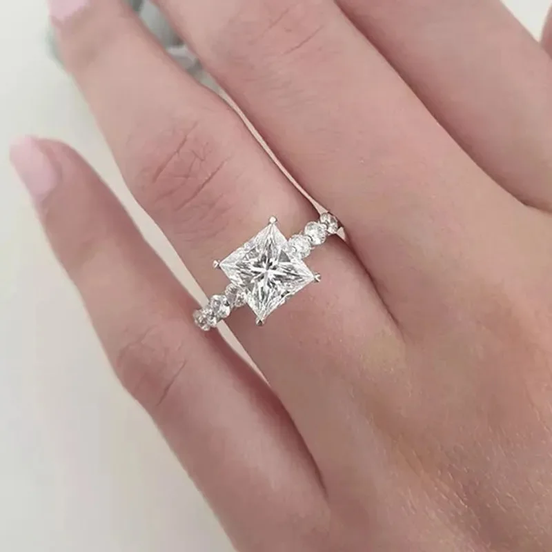 Q536 Princess Cut Diamond Ring Natural Diamond Engagement Ring Classic Women's Jewelry