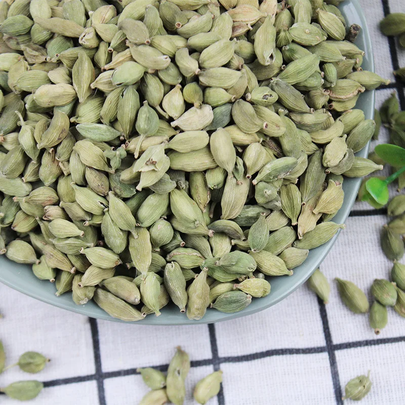 OEM Whole Green Cardamom 7-8 mm Premium Grade Green Cardamom Rich in Aromatic Fresh & Large Pots for Cooking, Baking & Tea