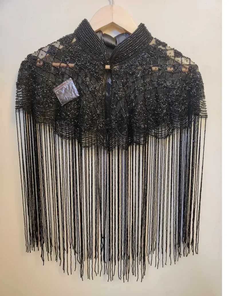 Designer Embroidered Poncho Beaded Crystal Decorations Anti-Static Organza Fabric Hand Fringes Elegant Evening Dresses for