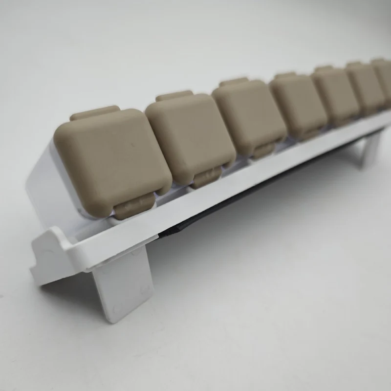 In-Stock Weekly Pill Organizer 1Timeaday Magnetic Pill Box Pill Storage Box Simple and Portable
