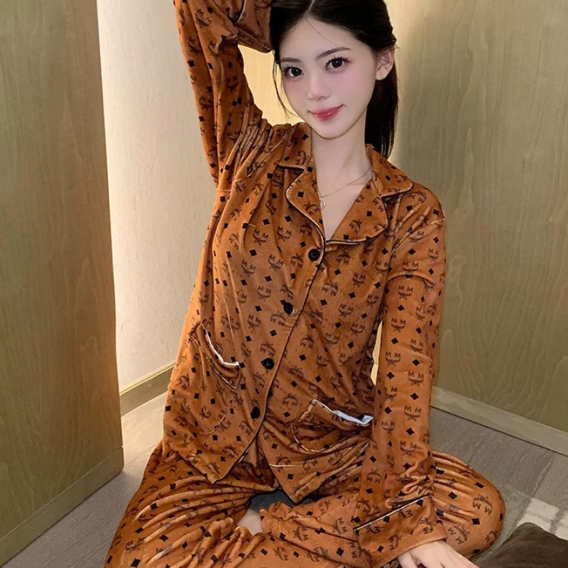 2026 New Style Island Velvet Pajamas for Women, Autumn and Winter High-End Luxury Set, Internet Celebrity Long-Sleeve Thickened Warm Loungewear
