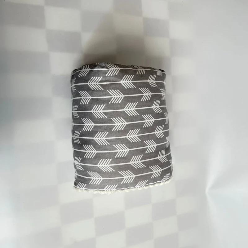 New Pure Cotton Fleece-Lined Thickeneded Soft Baby Nursing Pillow Arm Pillow Feeding Pillow Mother and Baby Supplies