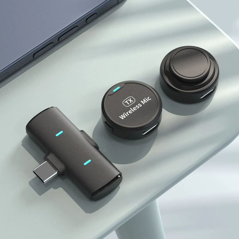 The new adsorption type one drag two wireless collar clip microphone round live mobile phone photography magnetic collar clip radio microphone