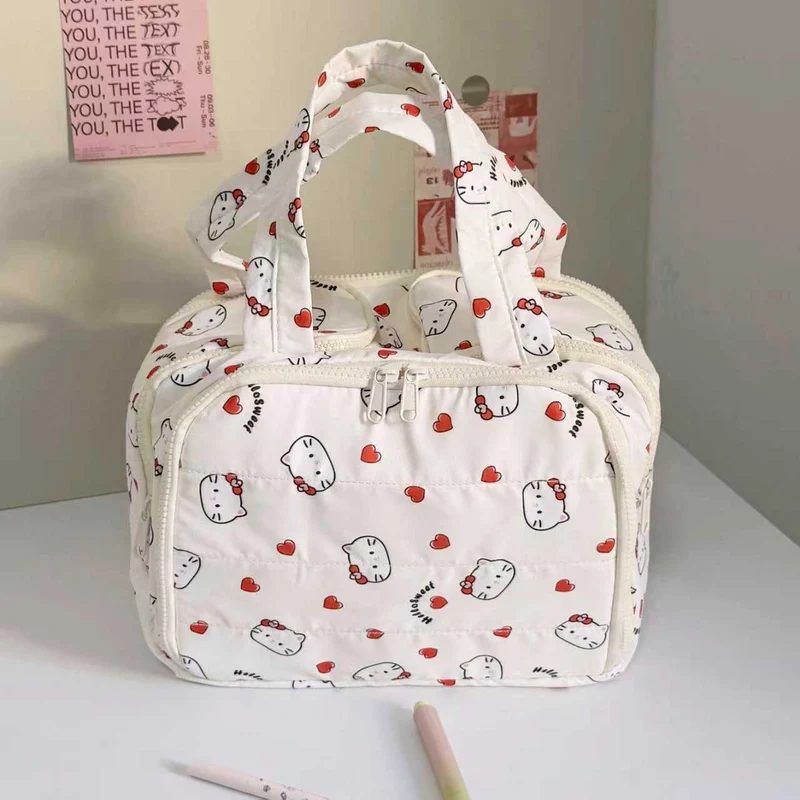 Fashionable and Simple 2025 New Style Makeup Bag, Large Capacity, Divided and Layered Toiletry Bag, Portable Travel Makeup Storage Bag