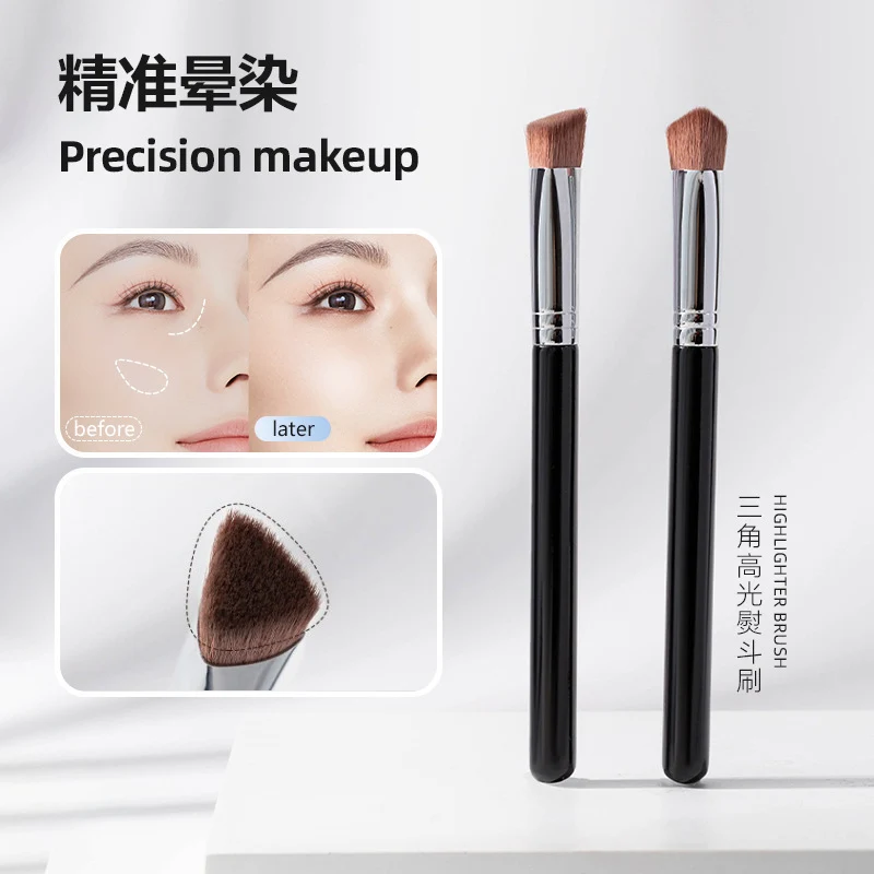 Cangzhou Makeup Brush, Oblique Triangle Iron, Highlight Brush to Brighten Tear Troughs, Middle Nasolabial Folds Brush, Eye Head Traceless Concealer Brush