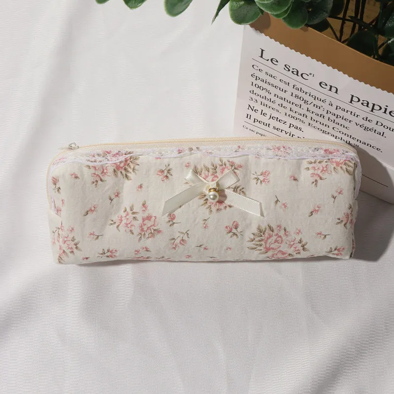 Cotton Lace Trim Storage Bag for Makeup Brushes, Cotton Makeup Bag, Toiletry Travel Soft Brush Pouch for Women, Artistic Style