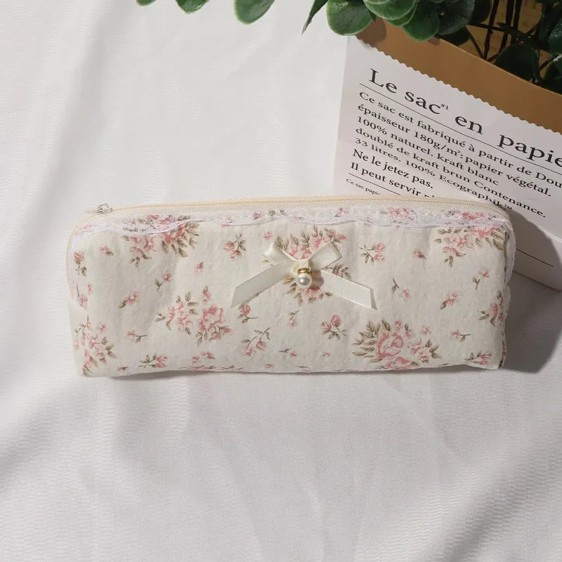 Cotton Lace Trim Storage Bag for Makeup Brushes, Cotton Makeup Bag, Toiletry Travel Soft Brush Pouch for Women, Artistic Style