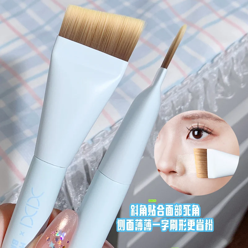 Xixi Flat Foundation Brush Ultra-Thin Flat Head Angled Makeup Brush That Doesn'T Absorb Product Concealer Makeup Brush Beauty Tool for Setting Makeup