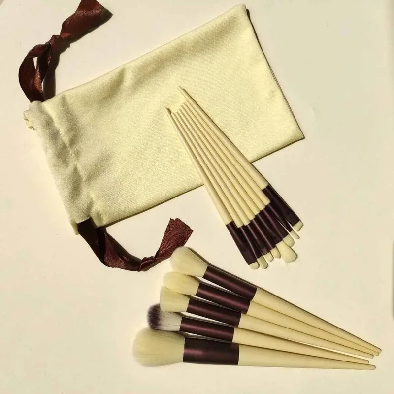Makeup Brush suit High Sense 13 Set of Three Brush Super Soft Wool Eyeliner Brush Beauty Makeup Tools Makeup Brush Set Brush