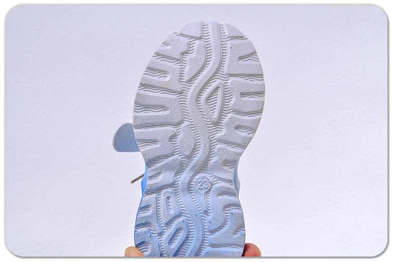 Children's Sports Light-up Gradient Shoes 2025 New Female Torre Shoes Small and Medium-sized Kids Boys and Students LED Luminous Running Shoes