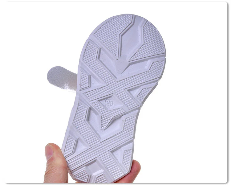 Light-Up Children's Shoes 2025 Spring & Fall New Led Light-Up Soft-Soled Sports Shoes for Small and Medium-Sized Children Women's Fashionable Casual Dad Shoes
