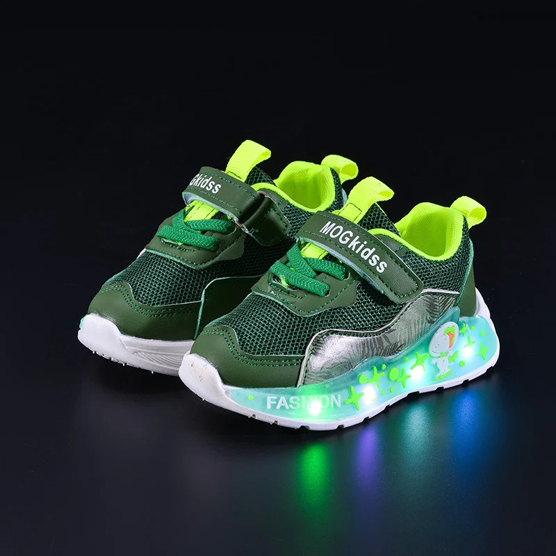 Wholesale Spring and Autumn New Mesh Plaid Boys Led Light Casual Children's Luminous Fashion Cartoon Sports Shoes