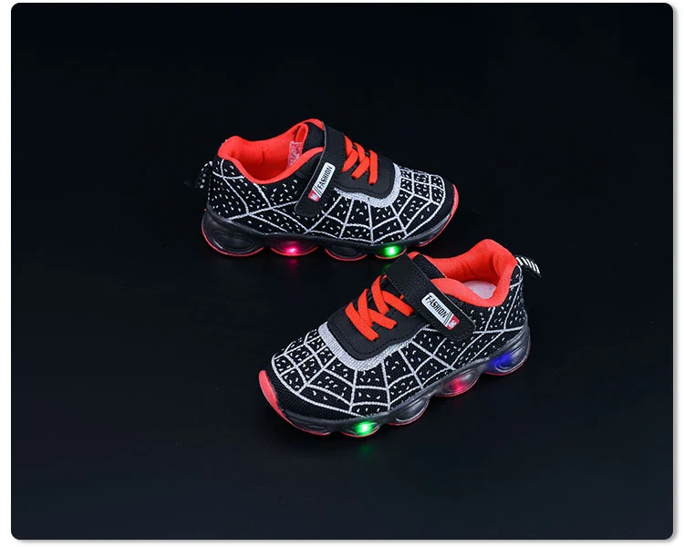 Spring and Autumn Kidsren's Shoes, Kidsren's Luminous Light Shoes, Men's and Women's Running Shoes, Baby Flash Shoes, Led Light-Up Sports Shoes, Mesh