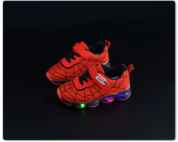 Spring and Autumn Kidsren's Shoes, Kidsren's Luminous Light Shoes, Men's and Women's Running Shoes, Baby Flash Shoes, Led Light-Up Sports Shoes, Mesh