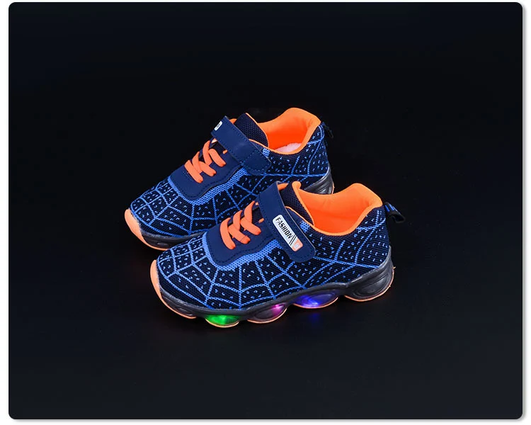 Spring and Autumn Kidsren's Shoes, Kidsren's Luminous Light Shoes, Men's and Women's Running Shoes, Baby Flash Shoes, Led Light-Up Sports Shoes, Mesh