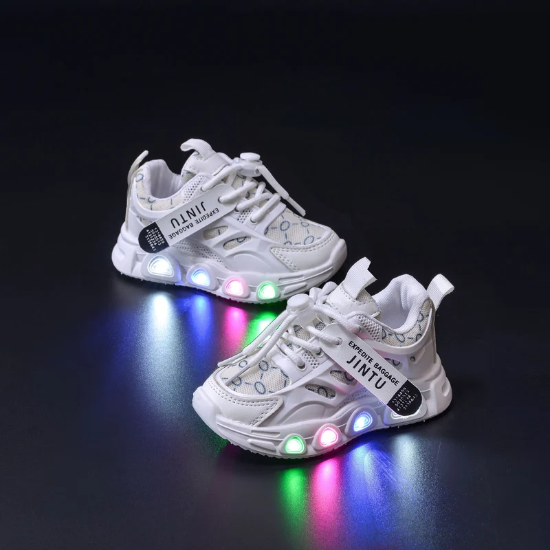 Spring and Autumn New Style Luminous Men's Sports Shoes with Lights, Cloth Women's Casual Shoes, Children's Led Lighted Toddler Shoes in Stock