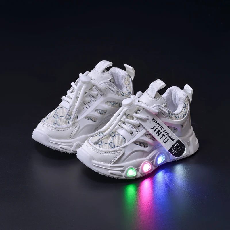 Spring and Summer New Children's Luminous Cloth Noodles for Boys sneaker 1-6 Years Old LED Light Shoes Casual Girls Schoolwalking Lights Shoes