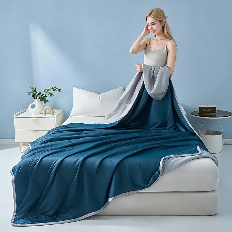 Hot Selling Summer New Arrival Cooling & Silky Summer Quilt, Bed Blanket, Air Conditioner Comforter