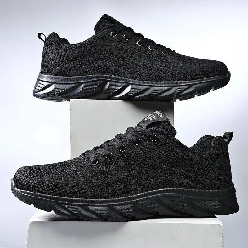 MAEDEF 2024 Running Shoes Men Sneakers Fashion Lightweight Trainers Breathable Walking Shoe Outdoor Comfortable Athletic for Men