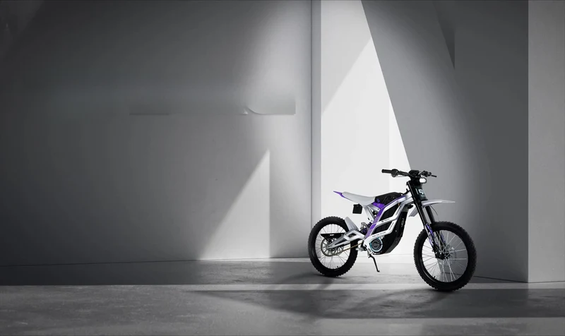 Tc 79 Bike Falcon GT electric off-road vehicle, off-road mileage 120 kilometers, speed 95 kilometers/hour 16.8 kW 610 Nm torque