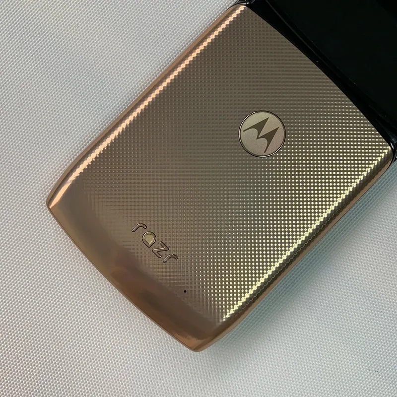 Motorola Razr 2019 XT2000 4G LTE SmartPhone NFC 6GB+128GB eSIM 16MP+5MP P-OLED 6.2'' Snapdragon 710 Octa-Core Android CellPhone