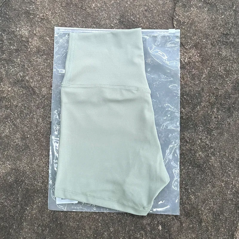 New Nude High-Waist Brushed Shorts Yoga Wear Nylon Shorts Women's Tight Yoga Three-Point Sports Shorts Peach