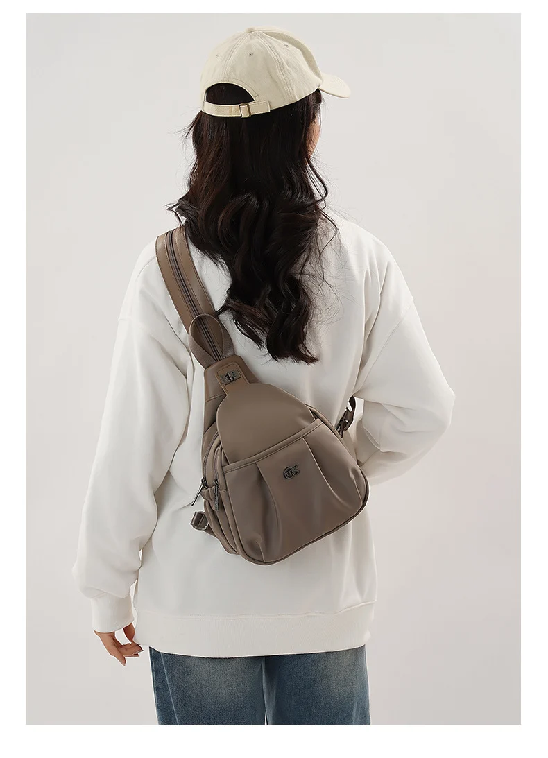 Outdoor Travel Backpack Women's New Chest Bag Lightweight Commuting Crossbody Bag Sports Mountain Climbing Multifunctional Small Backpack